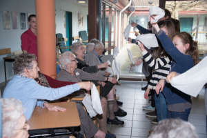 Muziekactiviteit met dementerenden - 2de jaar secundair